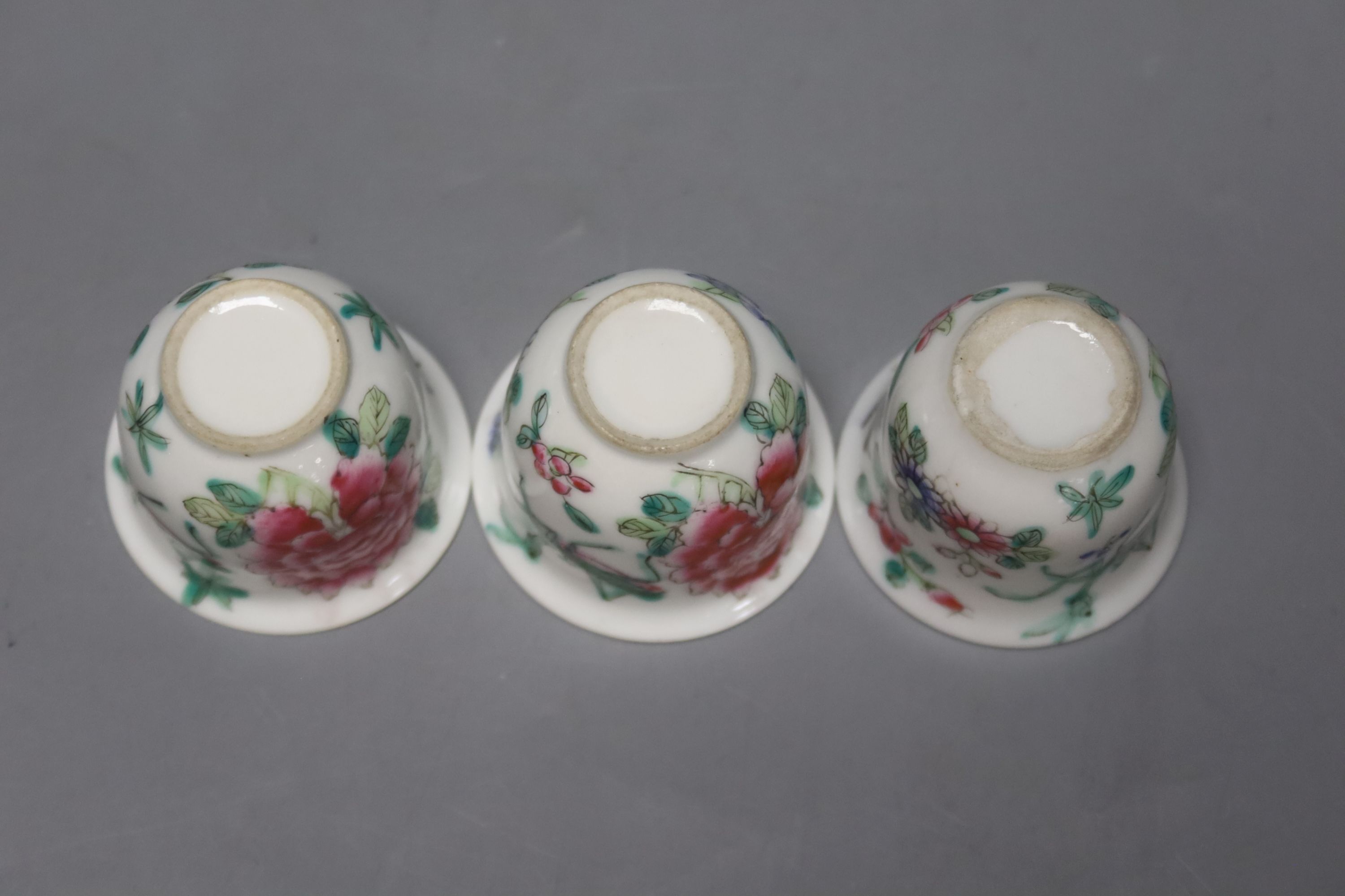 A Chinese Famille Rose miniature tea set with tray, length 18cm